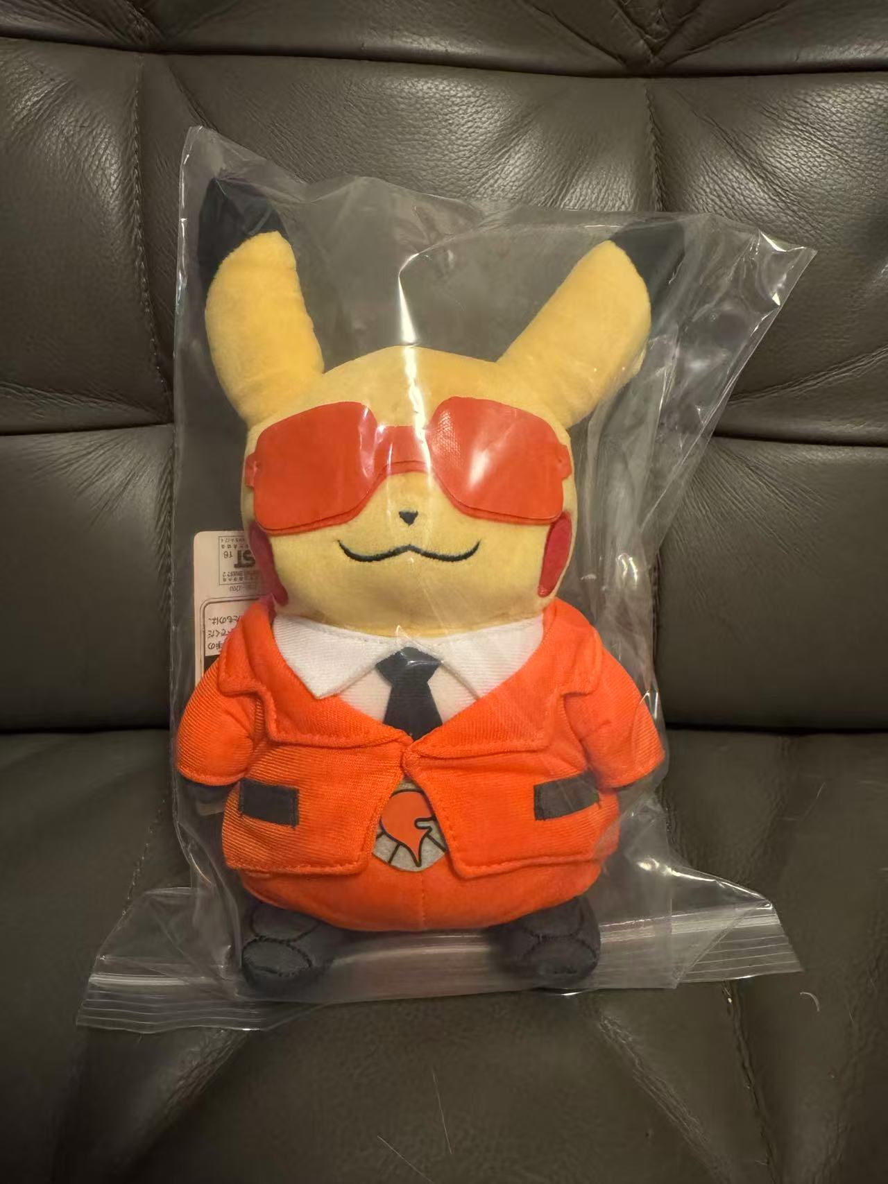 Pokemon center 閃焰隊團員 變裝 比卡超公仔